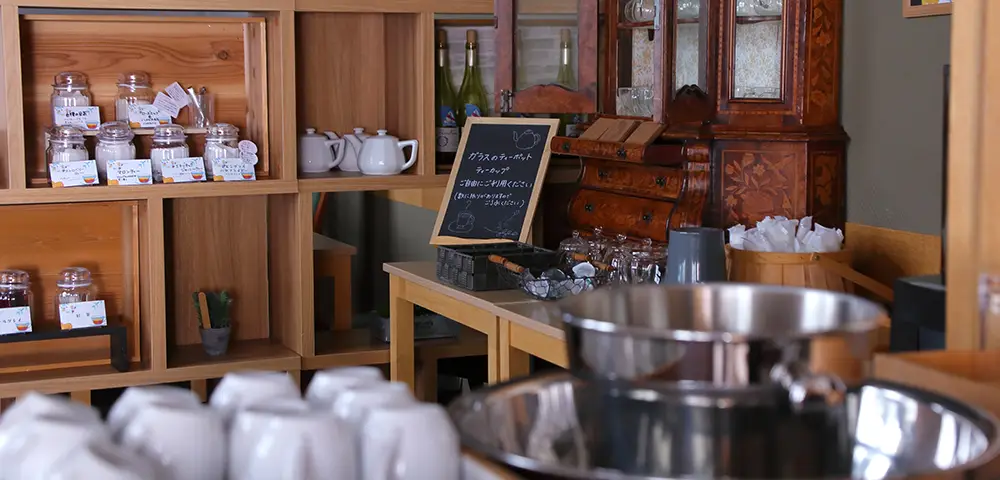 PATISSERIE ELSUN CAFE＆DINING EAST店内画像04